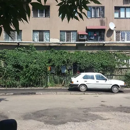 Апартаменти сдам квартиру в 5 мин ходьбы от моря, 2-х комн, просторная Одеса